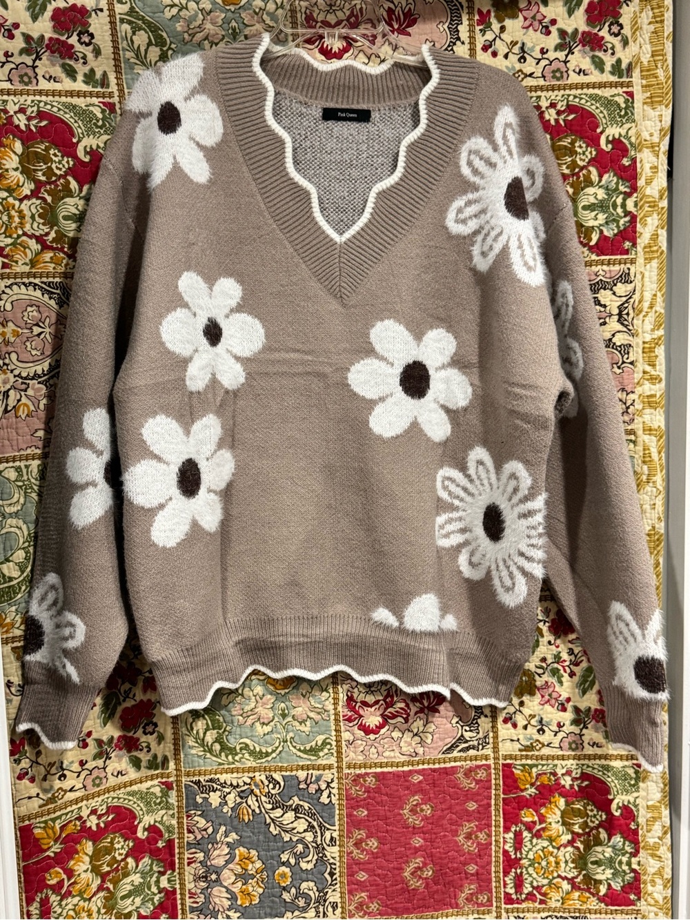 Women's Taupe Floral V-Neck Sweater with Scalloped Trim